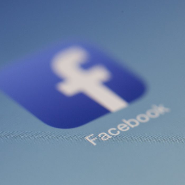Facebook anunció la suspensión de 200 aplicaciones externas como medida preventiva