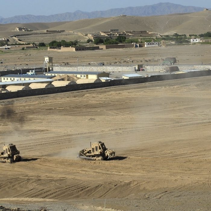 APP rastreó rutas de bases militares