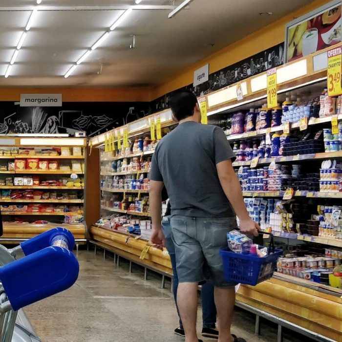 Es prioritario pasar a una alimentación saludable Es prioritario pasar a una alimentación saludable