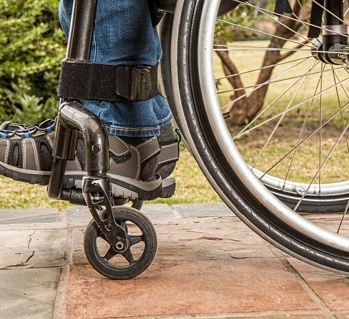 Parapléjicos tratados con estimulación eléctrica en Suiza recuperaron el control de sus músculos