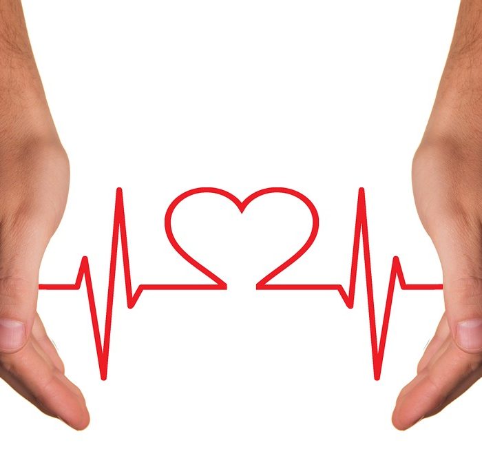 Cardiologos entrenan con simuladores