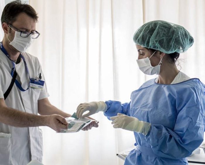 Comienza el plan nacional de cuidado de trabajadores de la salud