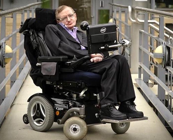 El archivo del científico Stephen Hawking será atesorado por la Universidad de Cambridge El archivo del científico Stephen Hawking será atesorado por la Universidad de Cambridge