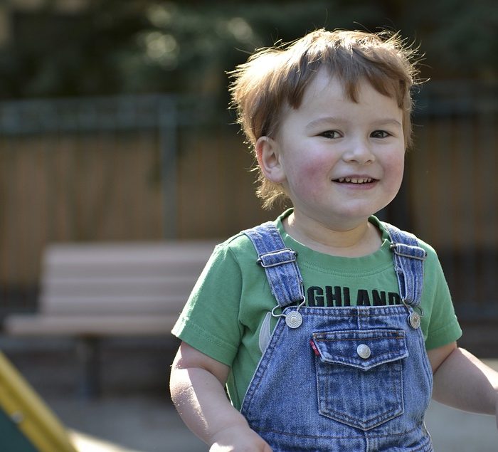 Prueba ocular podría mejorar la detección de autismo en niños