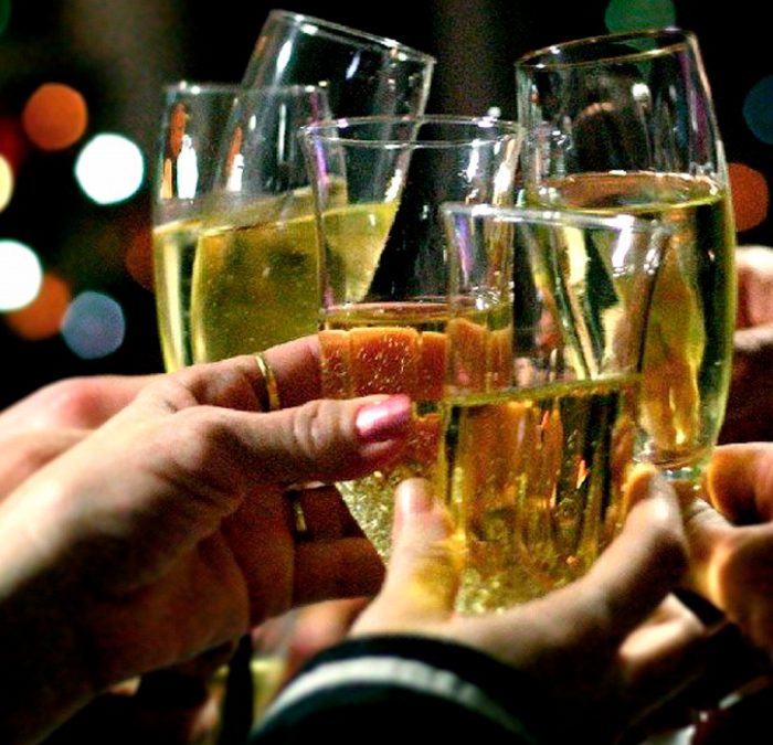 Recomendaciones para evitar accidentes y excesos en las fiestas