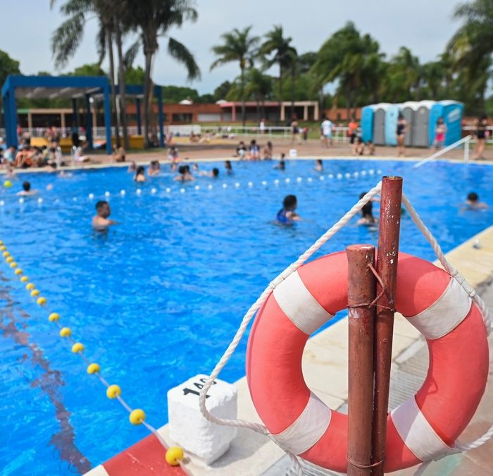 Cómo cuidar los ojos del sol en piletas, por golpes y picaduras en verano