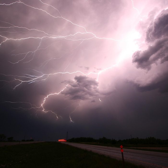 Descubren un fenómeno físico que permitirá mejorar el pronóstico de tormentas y tornados