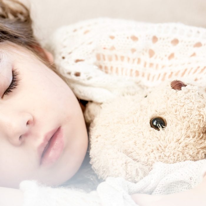 Niños y adolescentes están durmiendo menos de lo que necesitan