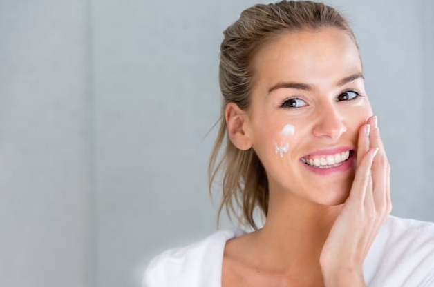 Pieles más saludables: ¿Por qué la limpieza es un paso fundamental en la rutina de cuidado facial?