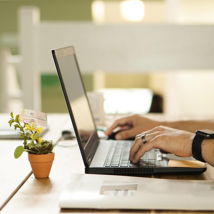 El 73% de los profesionales está menos de tres años en una misma empresa