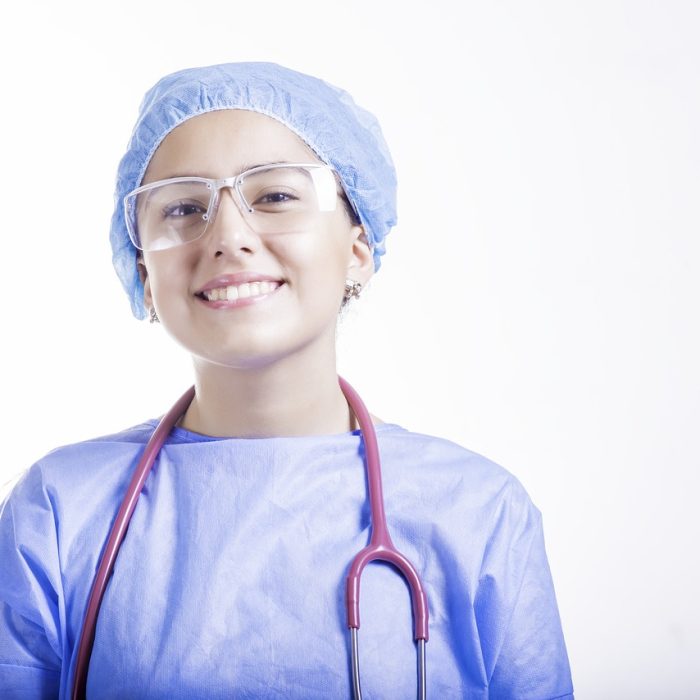 La feminización de la medicina es una tendencia global en crecimiento