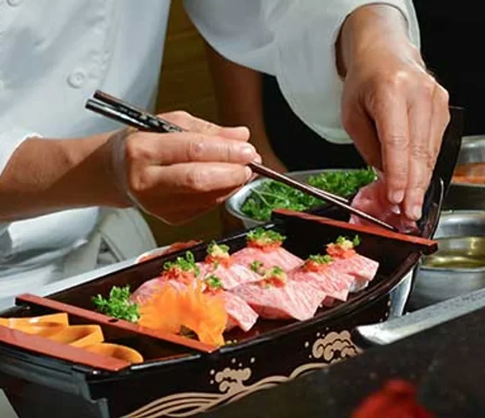 Un truco oriental para comer saludable y vivir bien la tercera edad