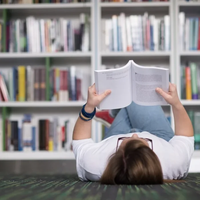 Los 10 libros más leídos en Argentina según Buscalibre