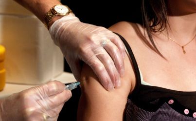 Un análisis sobre millones de personas confirma que la vacuna del papiloma previene el cáncer