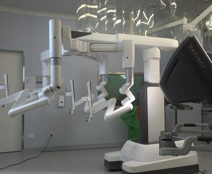 Especialistas en cirugía torácica realizan con éxito la primera broncoplastia con tecnología robótica en Argentina